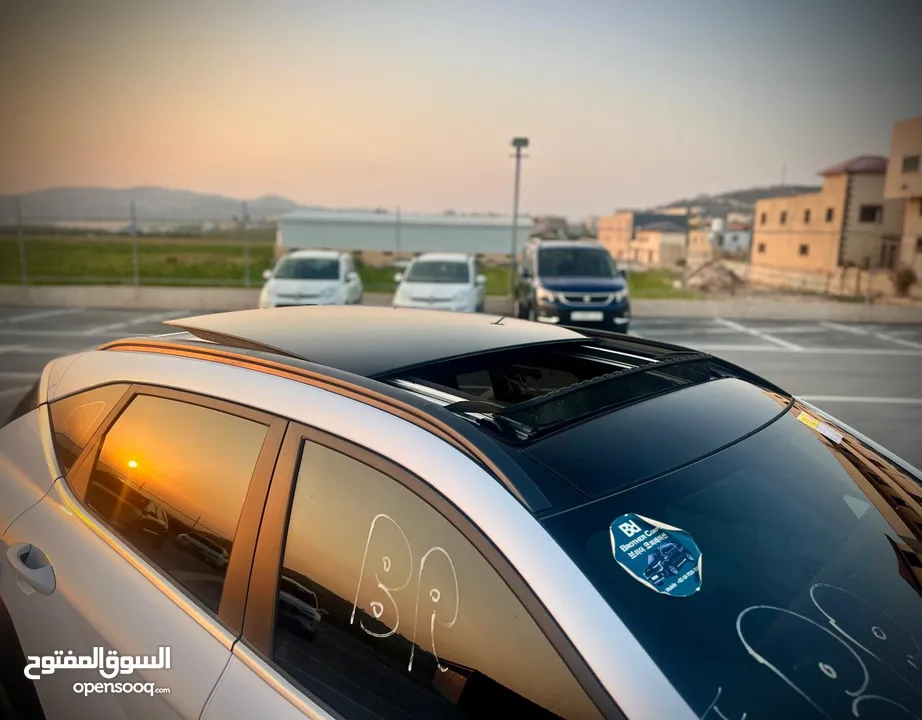 هونداي كونا  هايبرد (بنزين+كهرباء )  الشكل الجديد  فل الفل مميز بدون فتحة 2023
