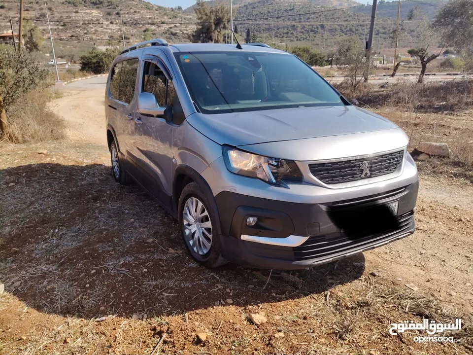 بيجو ريفتر 2020 عداد110 6+1