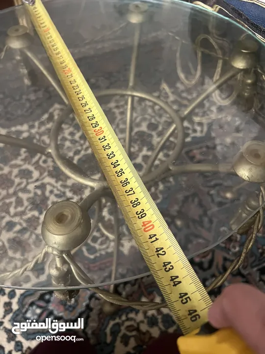 طاولات وسط مع طاوله رئيسيه