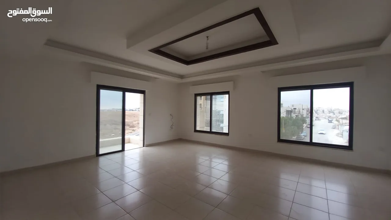 فيلا غير مفروشة للايجار في عبدون ( Property 39970 ) سنوي فقط