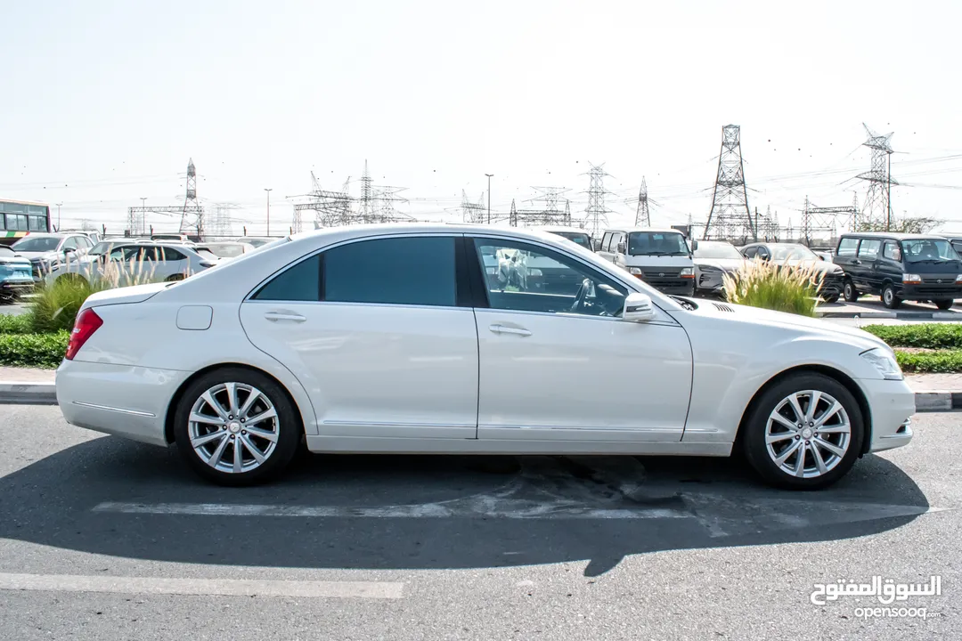 2011 - S550L - IMMACULATE CONDITION - ONLY 59,000 KM DONE