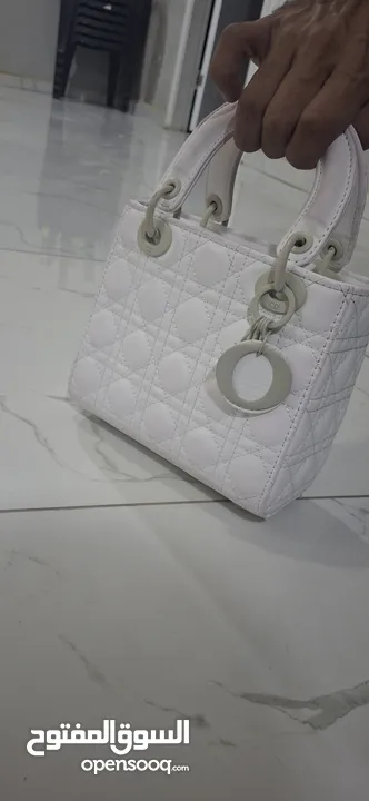 شنطه يد براندات