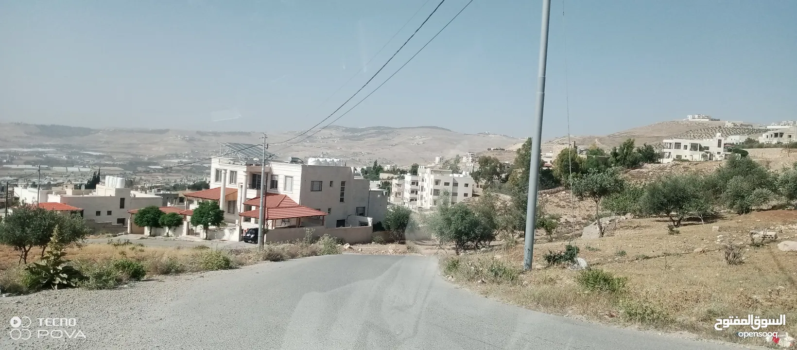أرض للبيع في أبو نصير على شارعين تصلح لبناء فيلا إطلالة رائعة قريبة على شارع الأردن