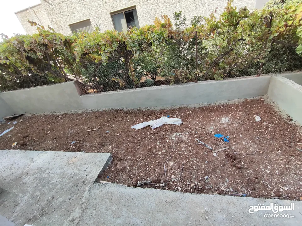 شقة جديده مع حديقه للبيع في الماصيون