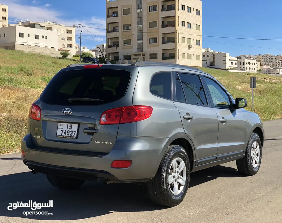 HYUNDAI SANTAFE 2009 بحالة ممتازة