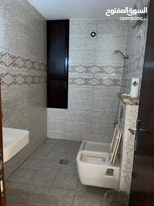 شقة مفروشة فاخرة للايجار في نابلس عائلات او طلاب