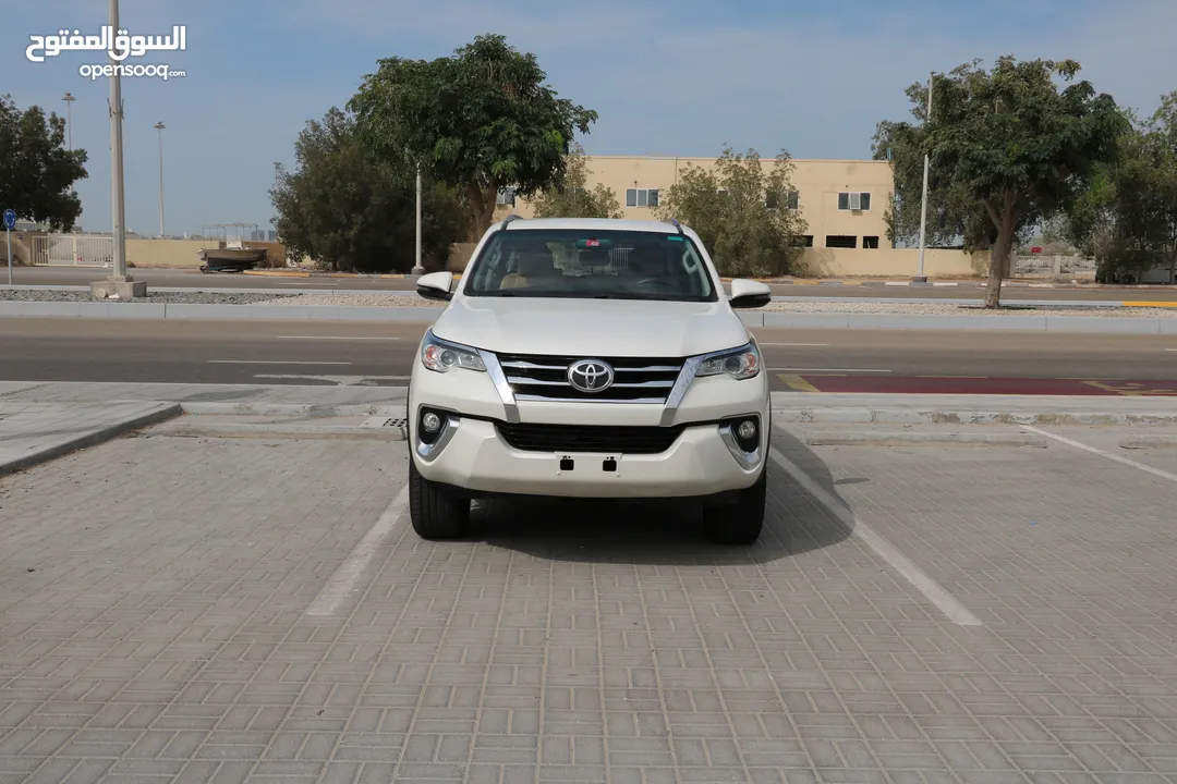 Toyota Fortuner V4 2.7L EXR Gccتويوتا فورتنر مرحبا صبغ الوكاله 2018