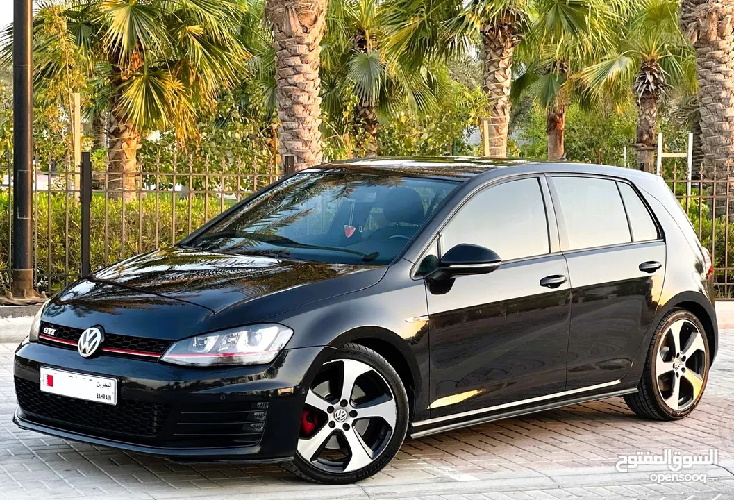 VOLKSWAGEN GOLF GTI 2015 LIMITED EDITION (Single Owner & Agent Maintained)