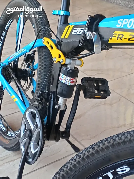 دراجة هوائية من نوع SPORTS INC من طراز SHIMANO جنط 26 باللون الأزرق اقرأ الوصف بدقة قابل للتفاوض
