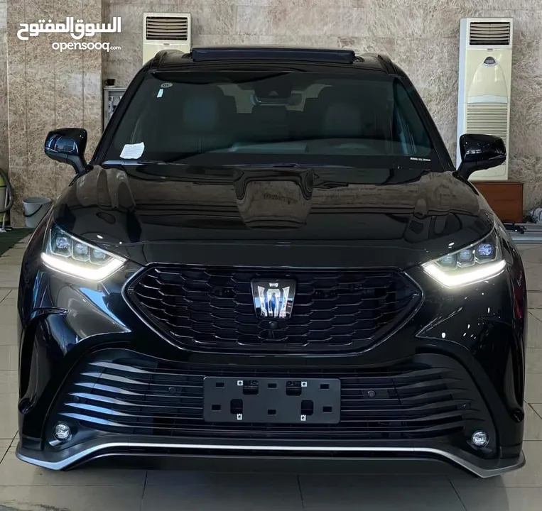 تويوتا كروان 2023 عداد زيرو جيب 7 ركاب دفع رباعي