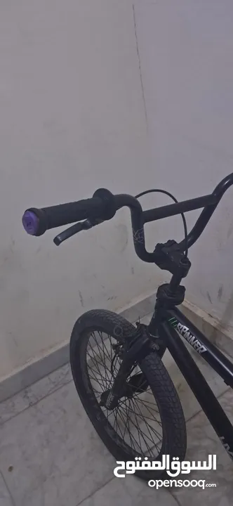 دراجه bmx حاله جيده