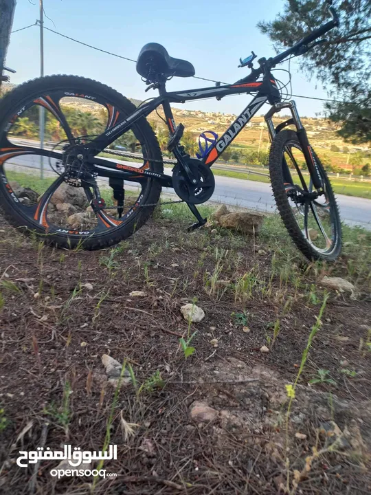 للبيع مستخدم شبه وكاله كل قطعو اصليه Shimano