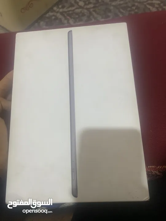 ‏iPad سبعة  نضيف شخط واحد بل شاشه مآبي  مبدل بطاريه. والمس   السعر 280.  ذاكرته. 32 إيبات نضيف