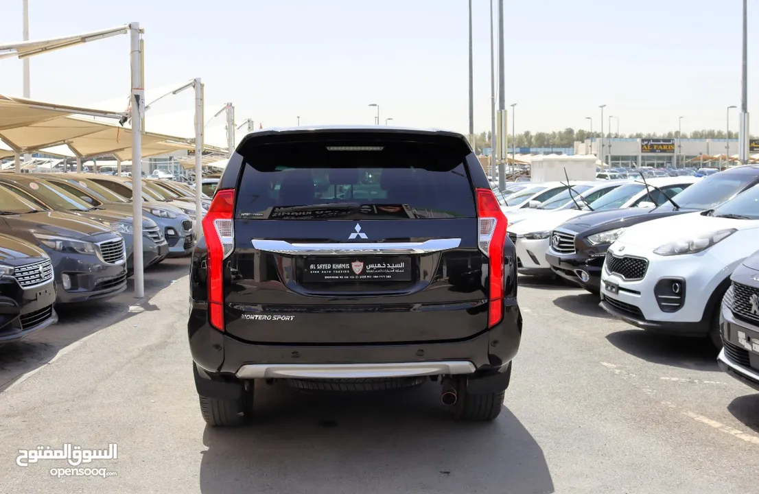 MITSUBISHI MONTERO SPORT 2018 GCC EXCELLENT CONDITION WITHOUT ACCIDENT