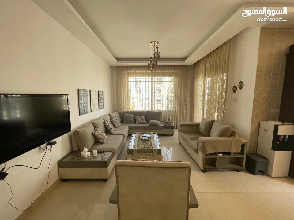 شقه للبيع 3 نوم خلدا طابق 2 بالقرب من ستي مول ومكه مول