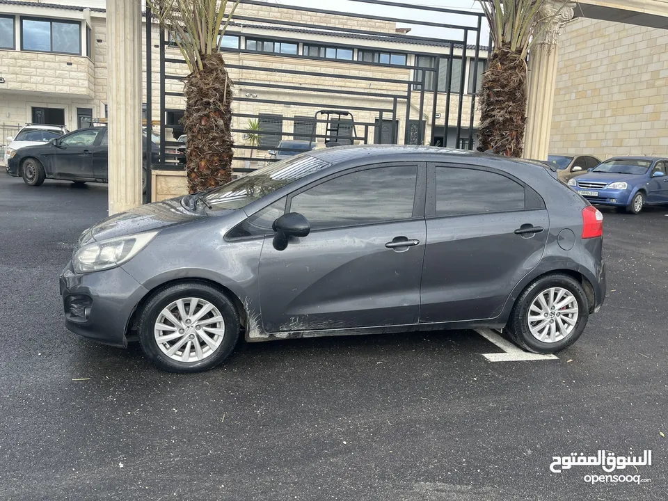 كيا برايد 2013 للبيع