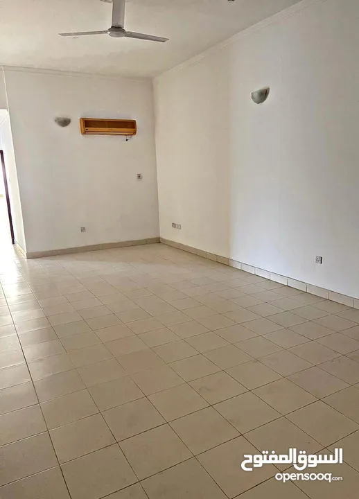 Office flat for rent in Sitra