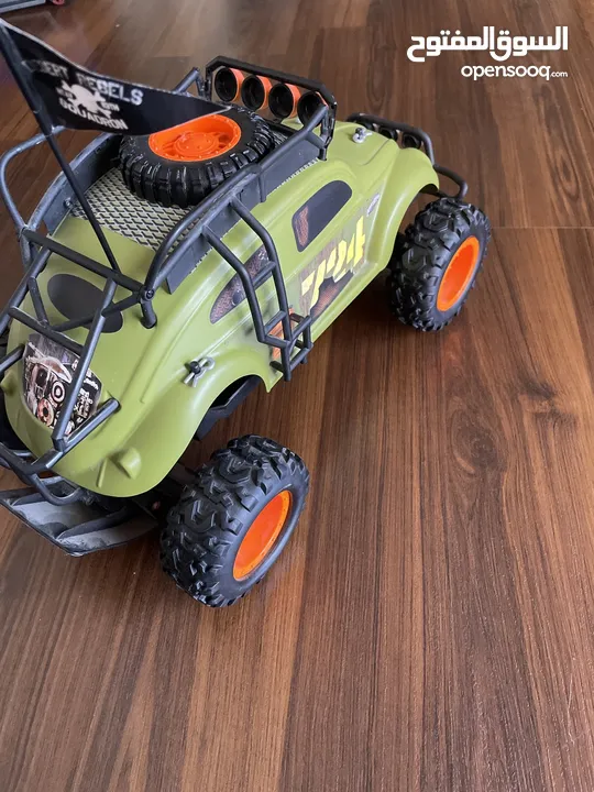 Monster truck with remote
