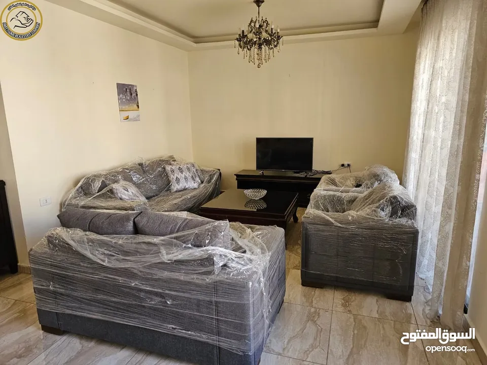 شقة مفروشة فاخرة للبيع في دير غبار  - خلف ال Olive Tree طابق ثالث 110م تشطيب سوبر ديلوكس