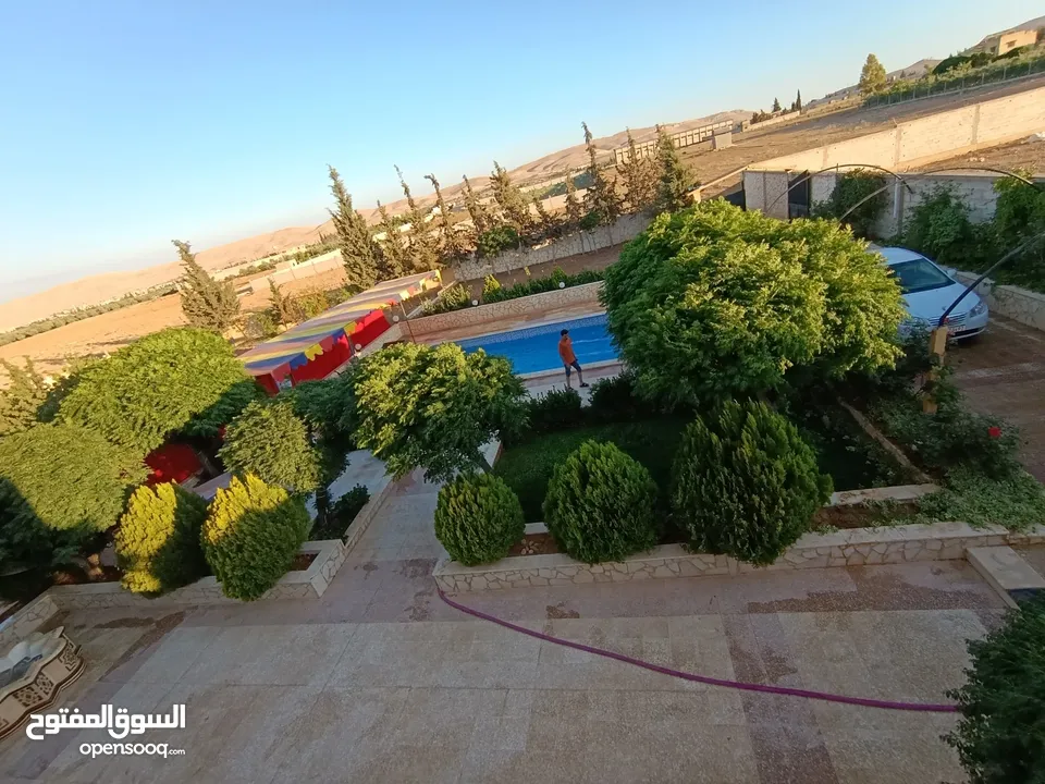 مزرعة جاهزة على المفتاح