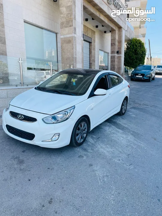 هيونداي اكسنت للبيع