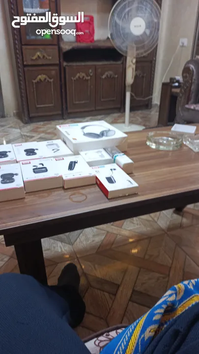 سماعات ايربودز عازل ضوضاء مكفوله سنه مخصصه للمكالمات من شركه اكس او عرض خاص ابلاش ابلاش فقط 5 دنانير