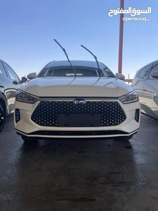 E2 2021  لكجري اعلى صنف بطاريه  فحص 95٪؜  ممشى فعلي بطاريه كبيره 405 كيلو  كرت ابيض