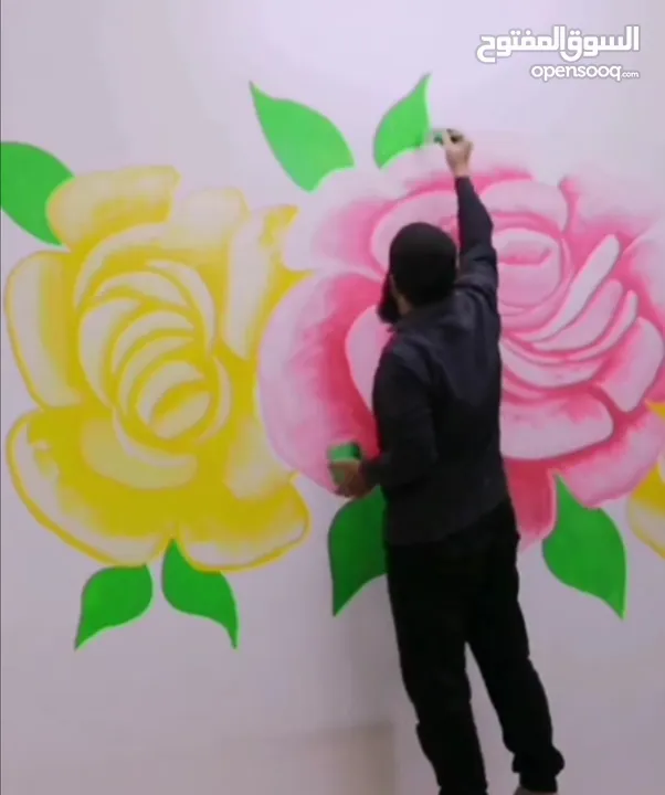 The painter Abu Moaz is a visual artist للرسم علي الجدران والاسقف والقبب مناظر طبيعية وزخرفة فرنسية