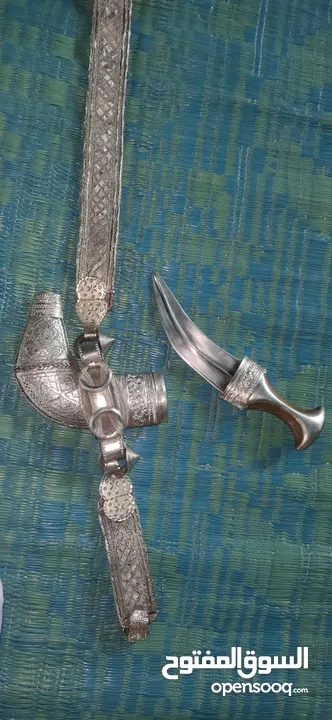 خنجر عماني صياغه قديمه وقويه