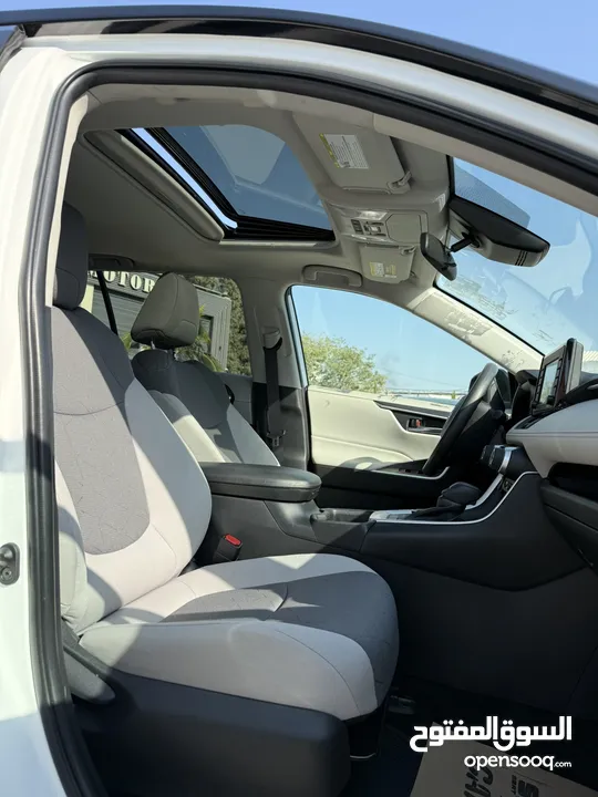 تويوتا RAV4 ترخيص 2022 محرك 2500 هايبرد جير أوتوماتيك 296 حصان