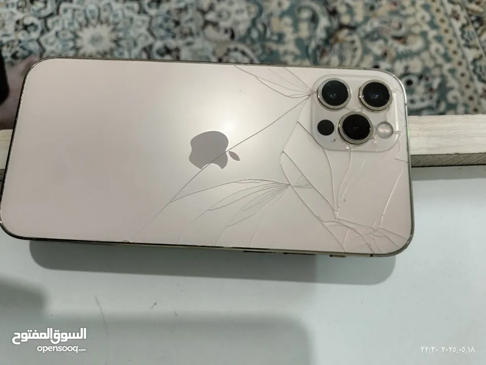 جهاز آيفون 12 برو