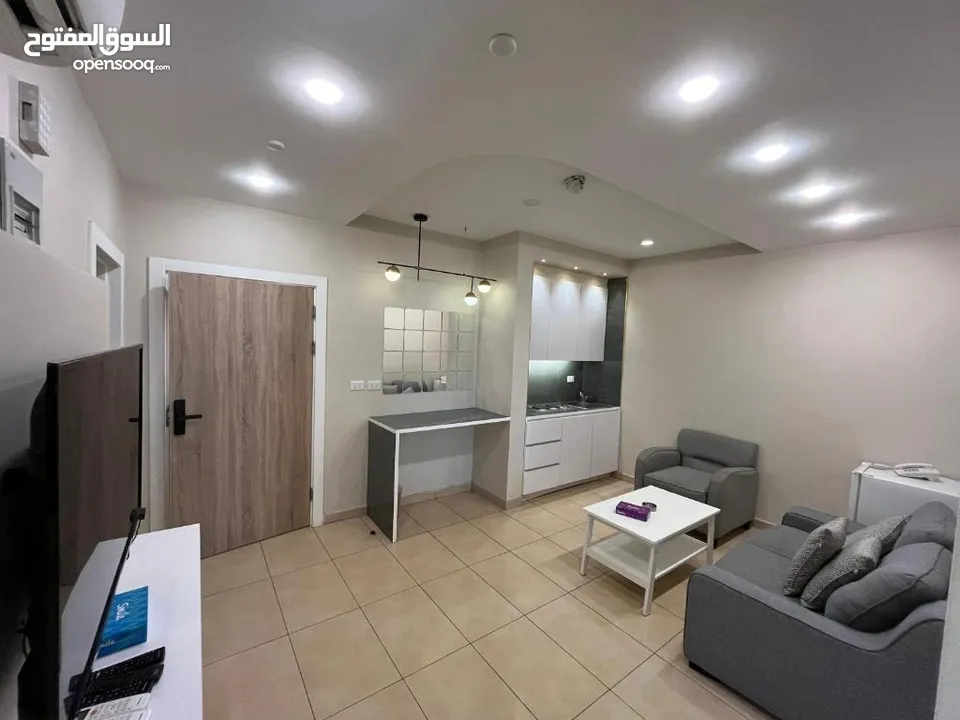 شقه  فندقية فاخرة فندق 7Days منطقة سكنية هادئة و خدمة 24 ساعة, عائلات فقط , يومي اسبوعي شهري