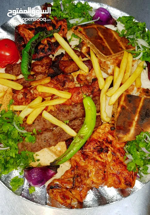 مطعم اكلات مصريه ومشاوى بحولى للبيع