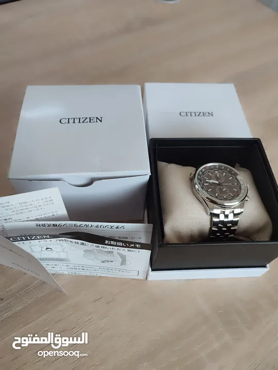 CITIZEN Eco-Drive (تعمل بالطاقة الضوئية لا تحتاج بطارية)