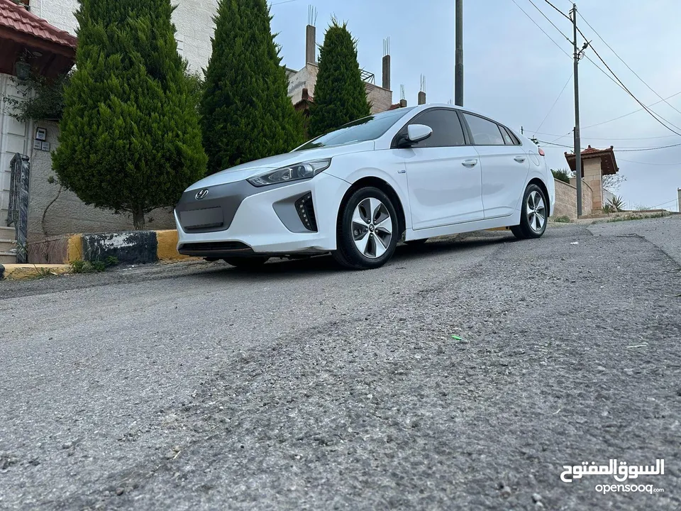 ايونك كهرىاء  2018