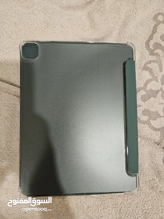 iPad Pro 2022 12.9 inch cover and case