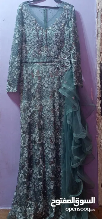 فساتين لبسة وحدة فقط
