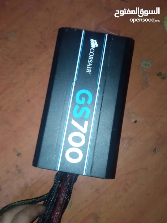 بور كورسير 700w البور فيه إضاءة led بتتغير بضغطة زر شكل جمالي وحركة حلوة عالجهاز. موجود في بيت لح