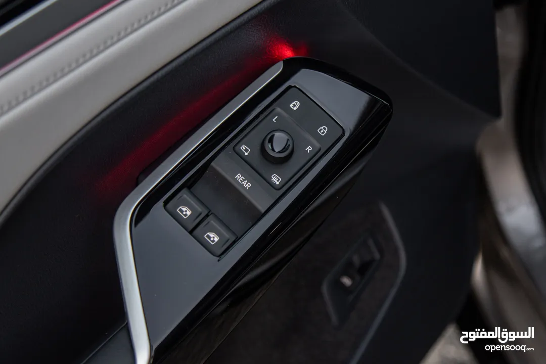 امتلكها الآن بدفعة أولى 3050 دينار من سبيد أوتو  Volkswagen ID6 Crozz Pro 2024