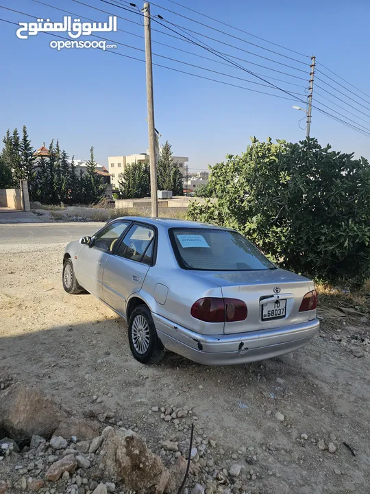 تويوتا كورولا 1999 بحالة ممتازة للبيع