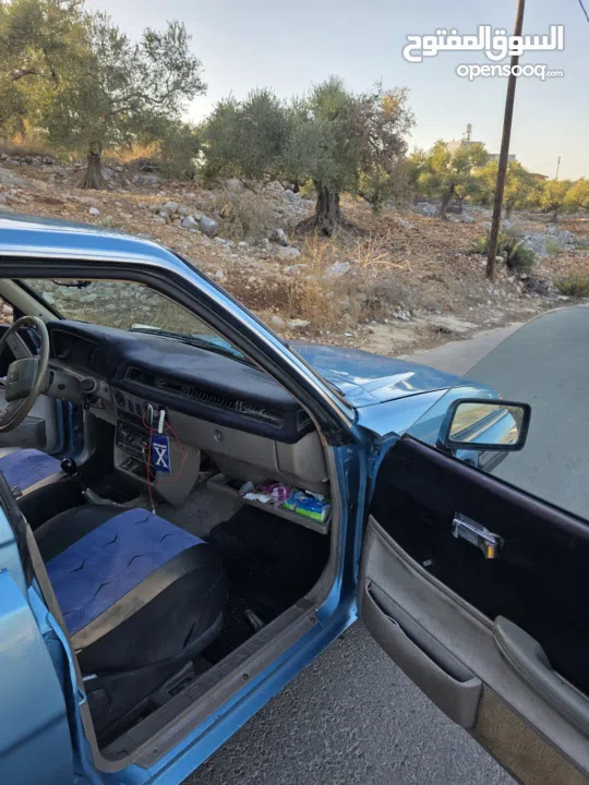 سوبارو 83 للبيع منفوضه بالكامل حبه صدا فش فيها كل اشي فيها جديد مرخصه مامنه مطلوب فيها 10 تالاف