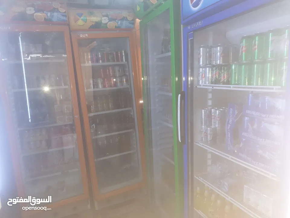 عارضات ثلاجات للبيع : أجهزة ومعدات مطاعم مستعمل : بغداد مدينة الصدر  (221817590)