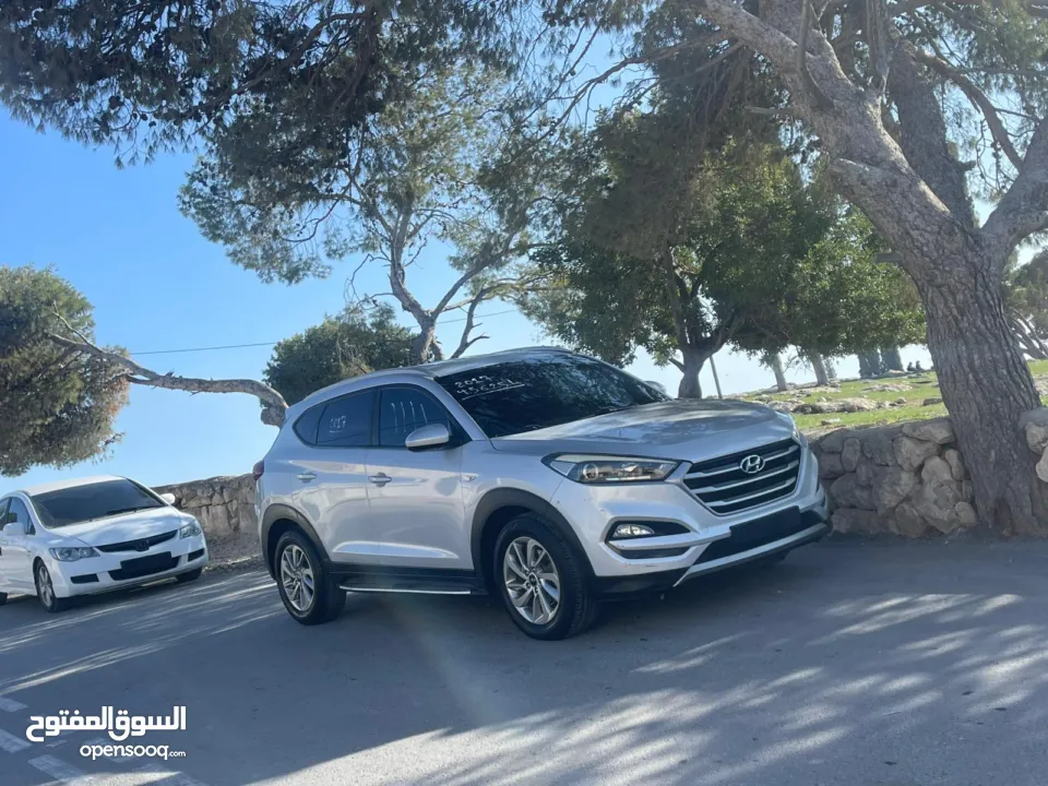 جب هونداي توسان 2017 ماتور 2000cc 4x4 ديزل