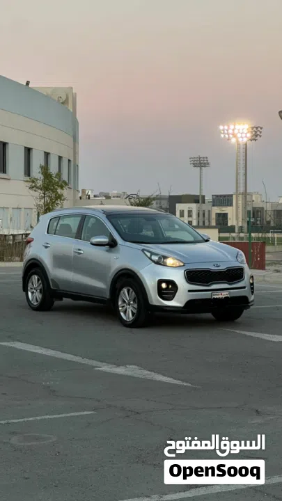 للبيع كيا سبورتاح موديل 2017ب  حاله ممتازه وكاله البحرين فل ابشن بنوراما  استخدام شخصي
