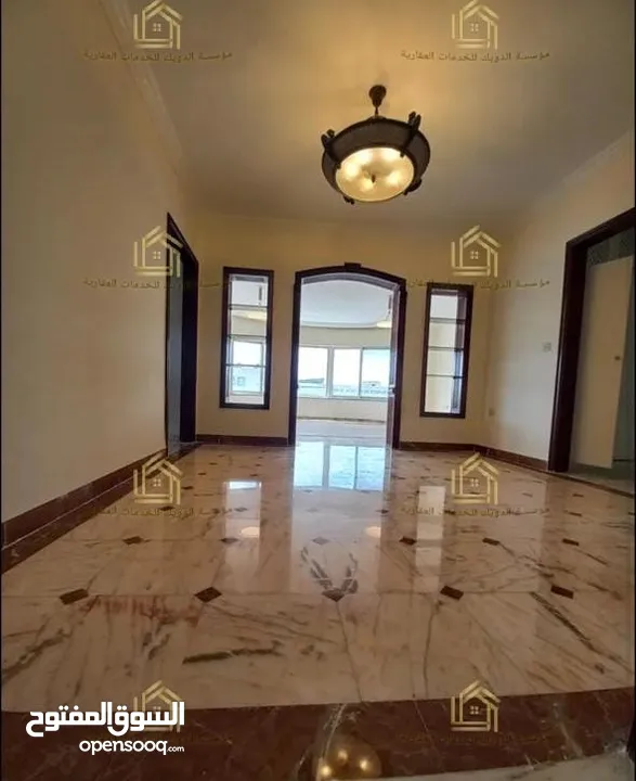 شقة طابقية - خلدا - 4نوم 2 ماستر - 365م - عروضنا غير..