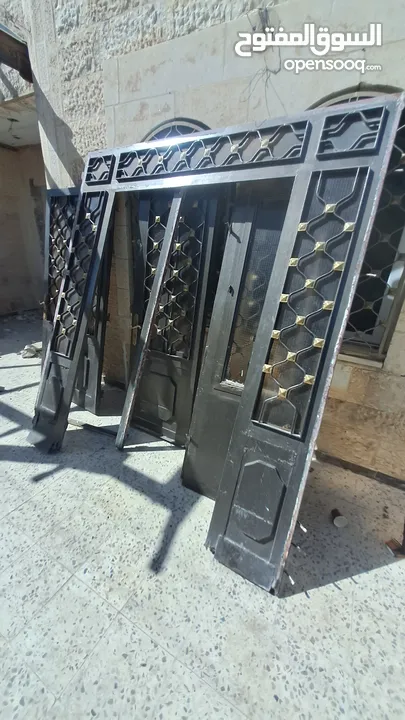 شراء جميع انواع باب شباك ابواب شبابيك حمايات باب حديد باب المنيوم باب امان