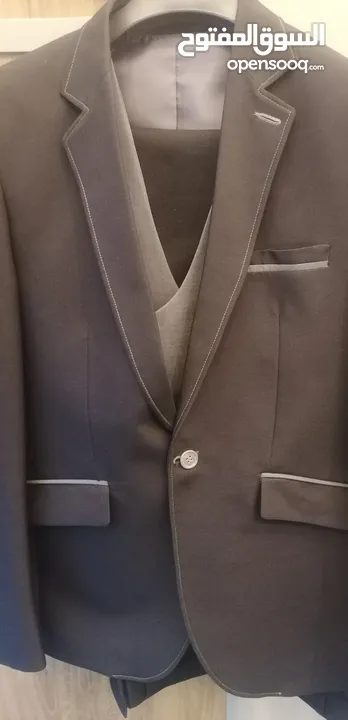 بدلة بحالة الوكالة : ملابس رجالي بدل بدل رسمية : عمان شفا بدران (210441676)