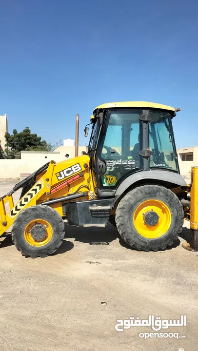 JCB 2012 model