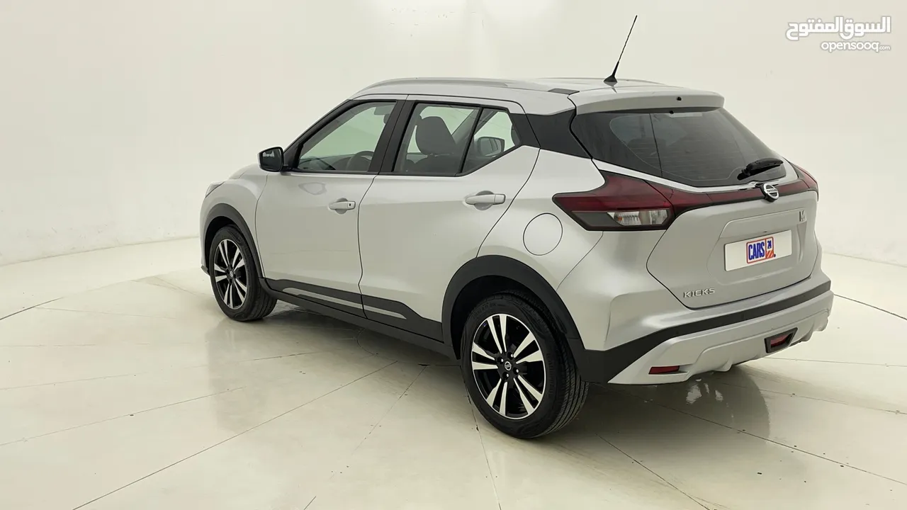 (HOME TEST DRIVE AND ZERO DOWN PAYMENT) NISSAN KICKS