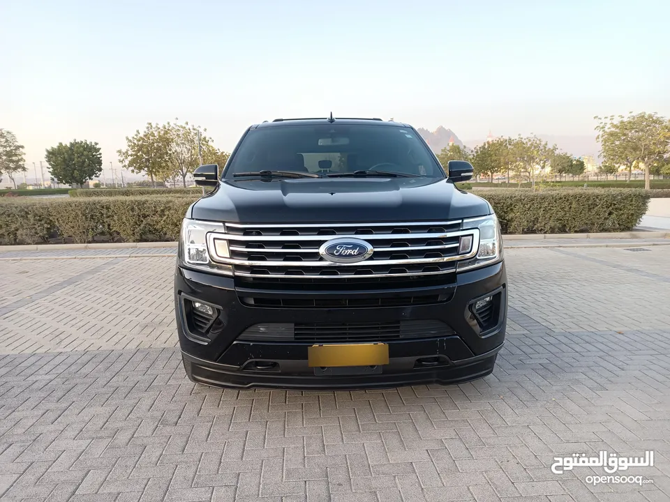 افضل سعر..2021 Ford Expedition XLT (Black Edition)